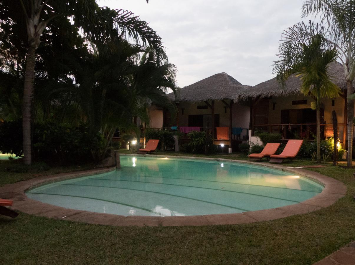 Le Zahir Lodge Ambatoloaka (Nosy Be) Exterior photo